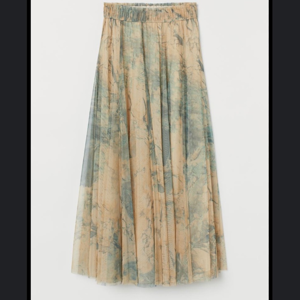 NEW H&M Premium Women's Circular Tulle Maxi Skirt Sz Small
